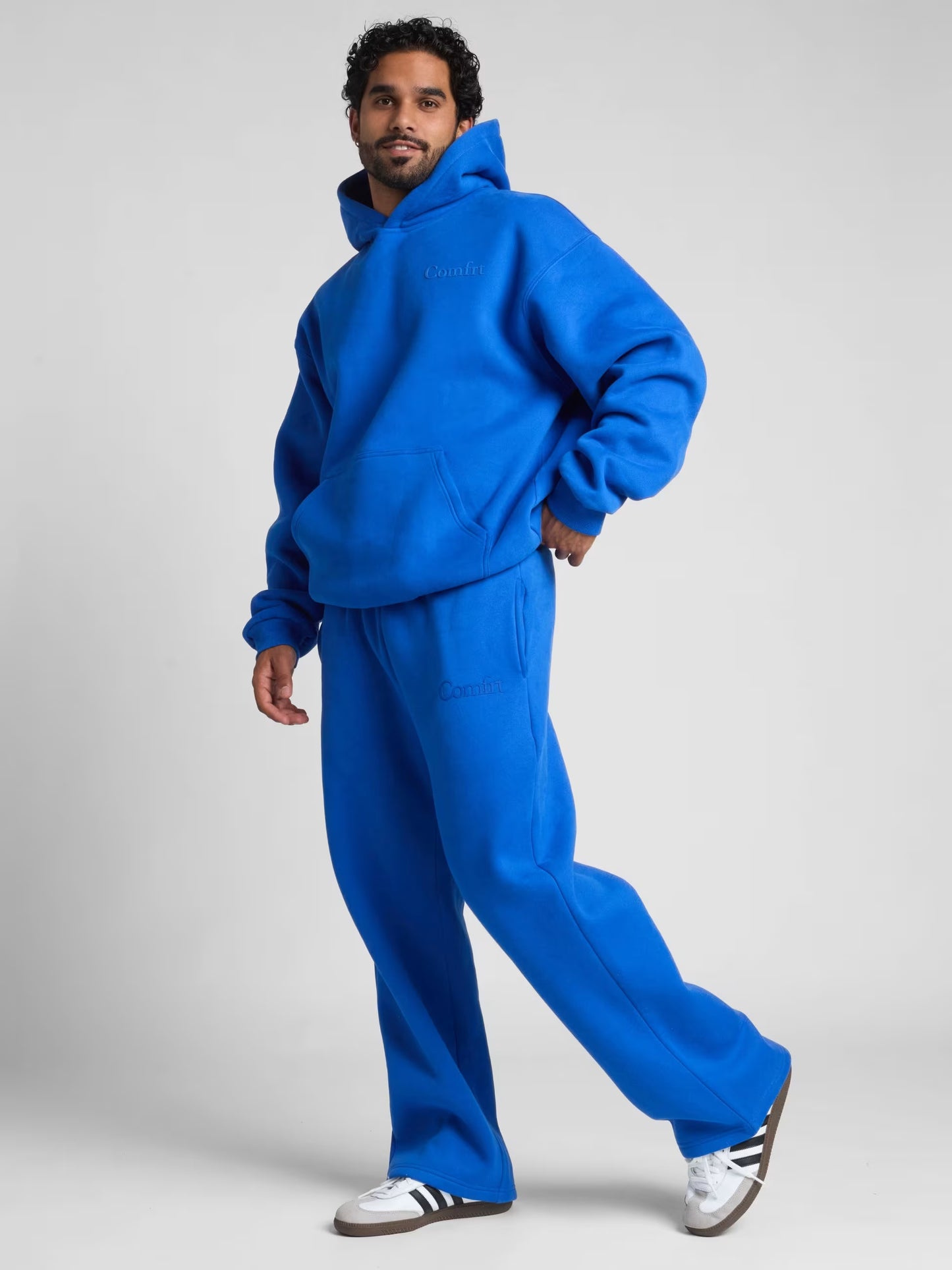 Minimalist Straight Leg Sweatpant
