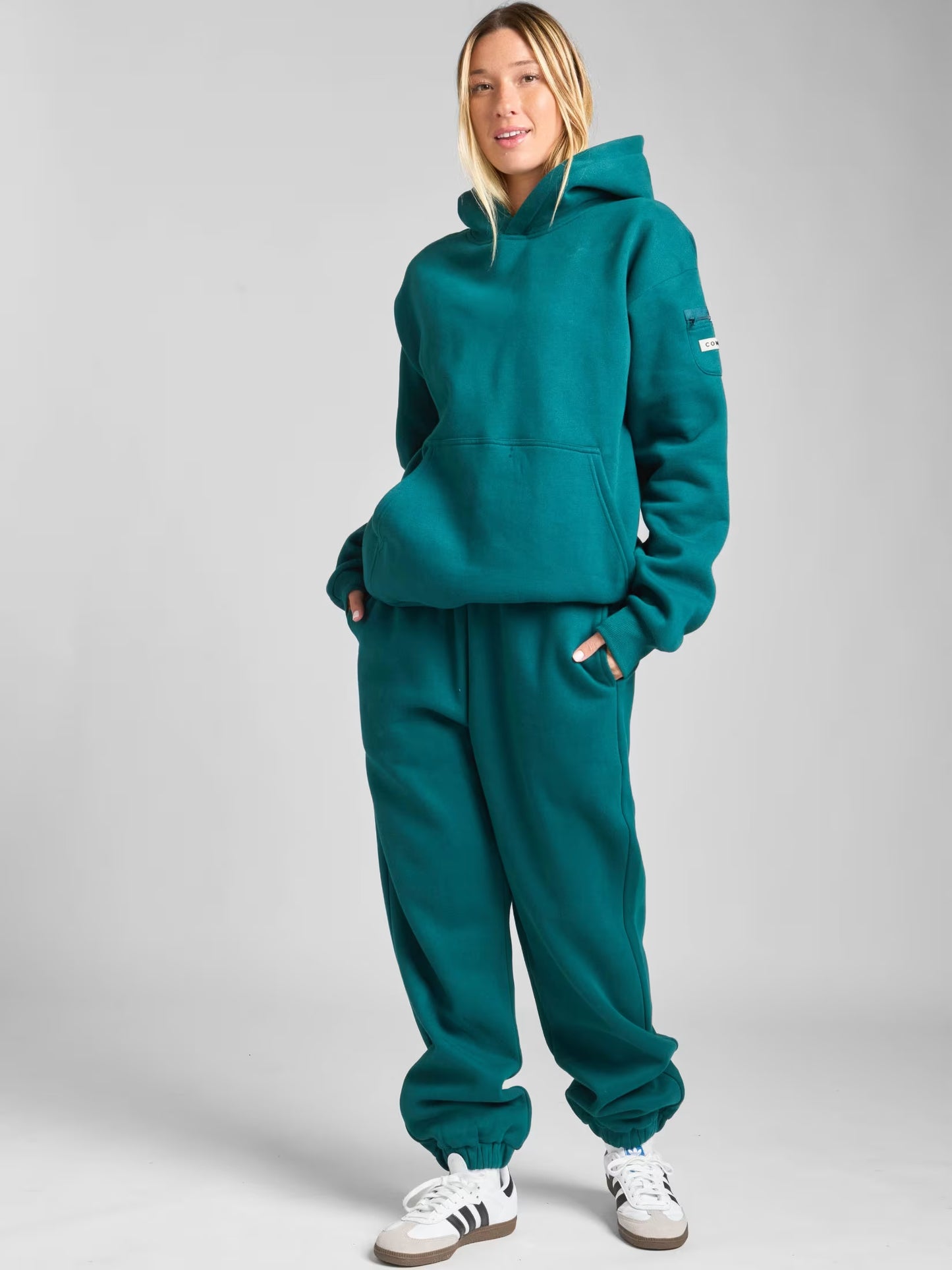 Essential Travel Hoddie