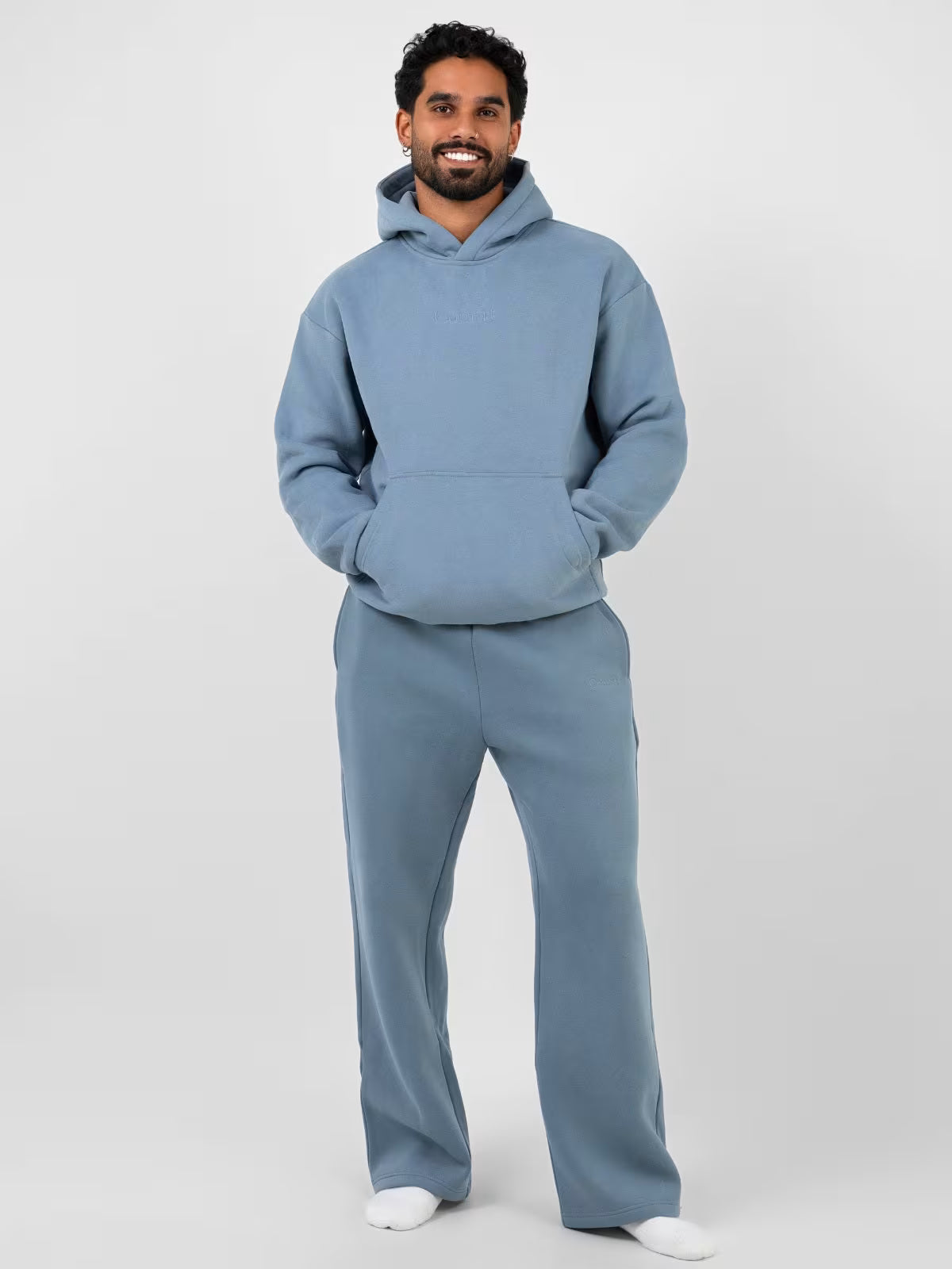 Signature Straight Leg Sweatpant