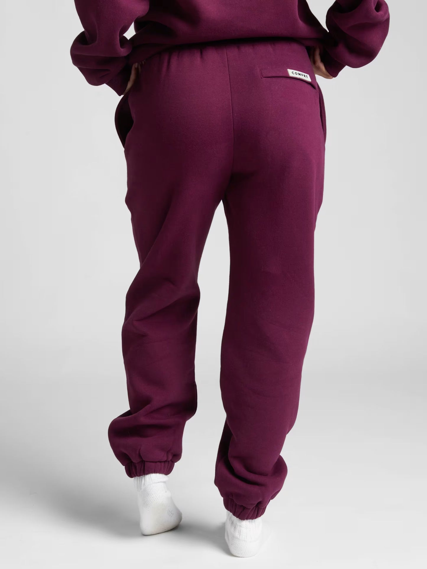 Essential Travel Sweatpants