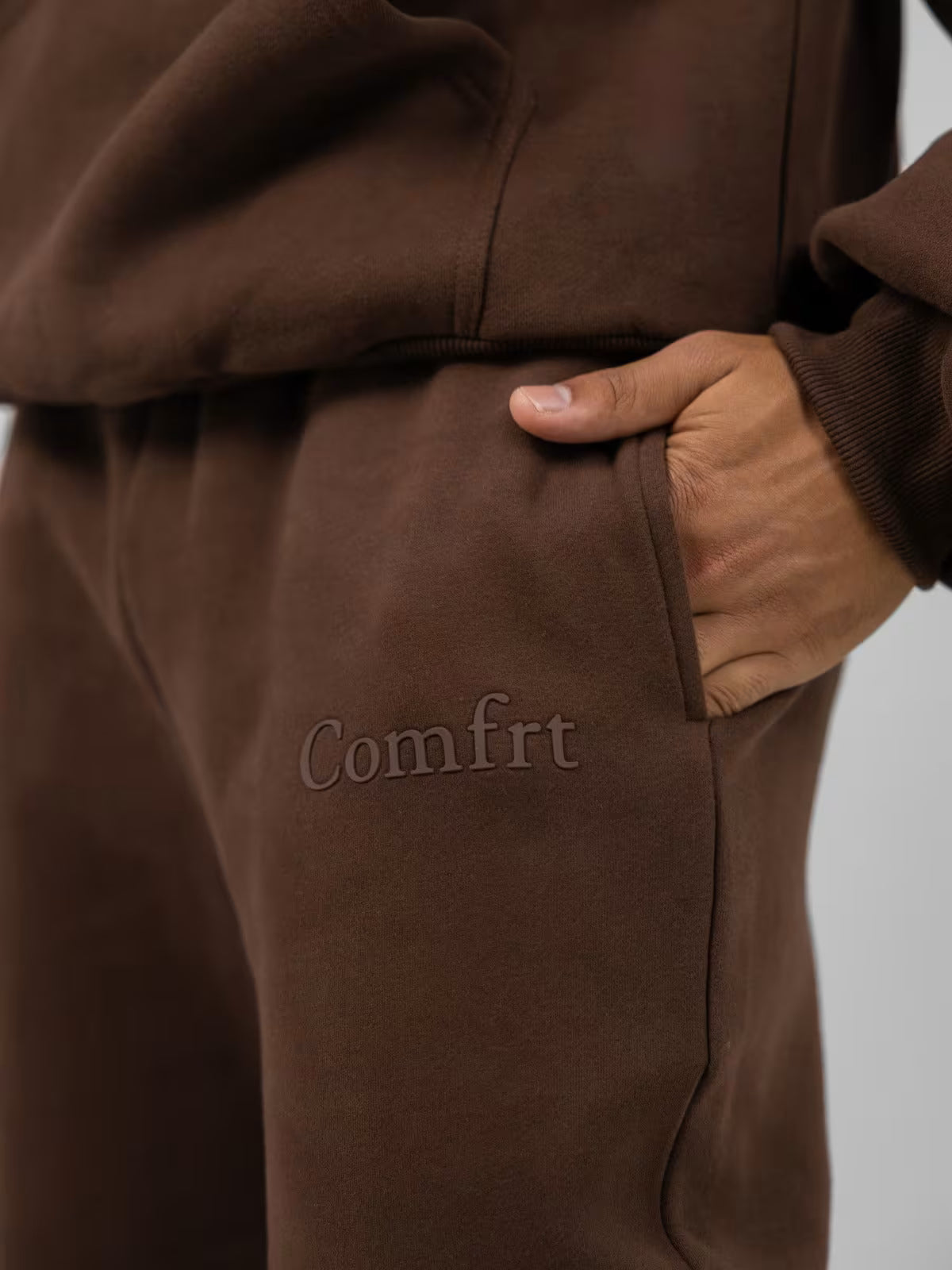 Minimalist Straight Leg Sweatpant