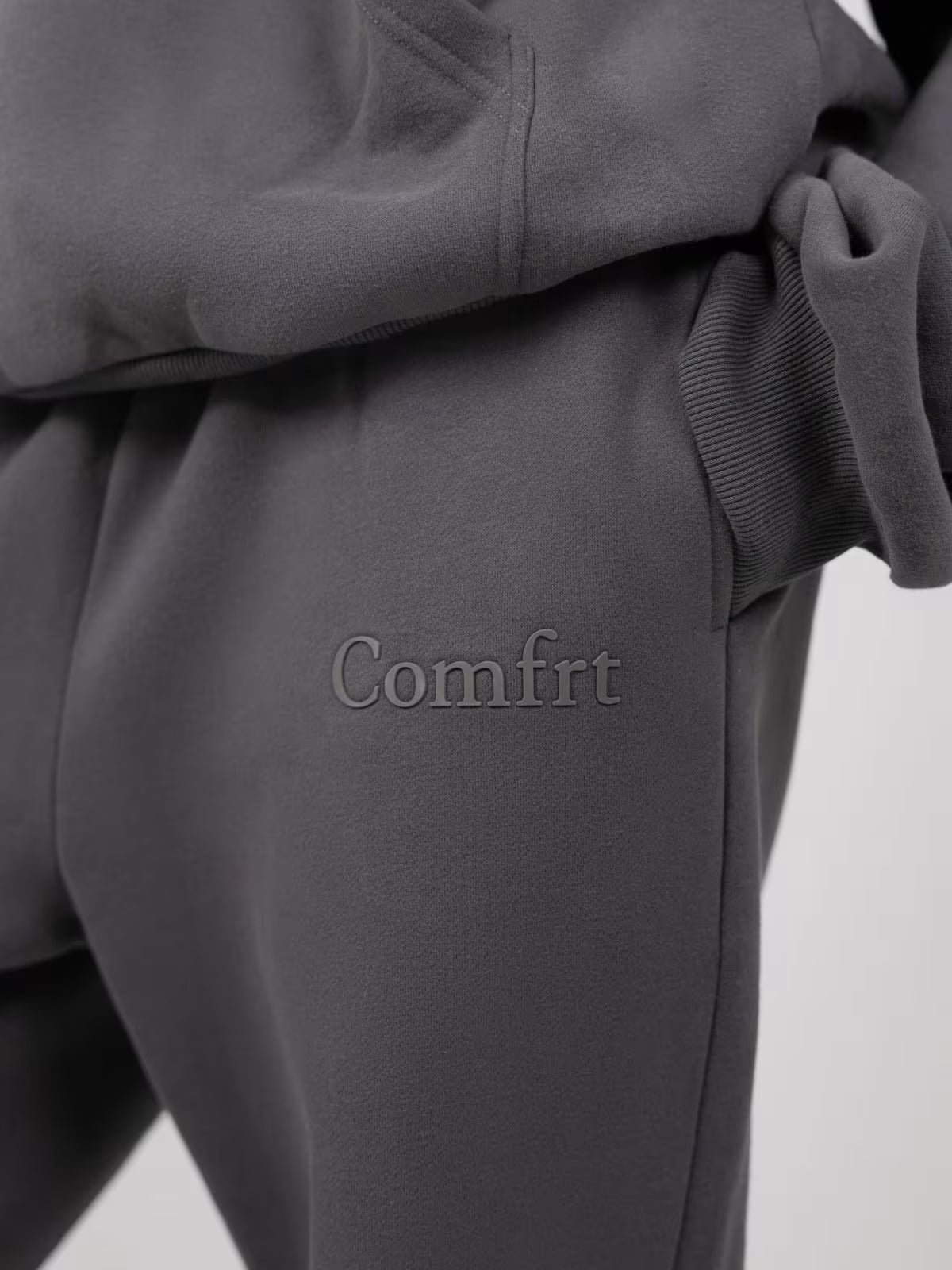 Minimalist Straight Leg Sweatpant
