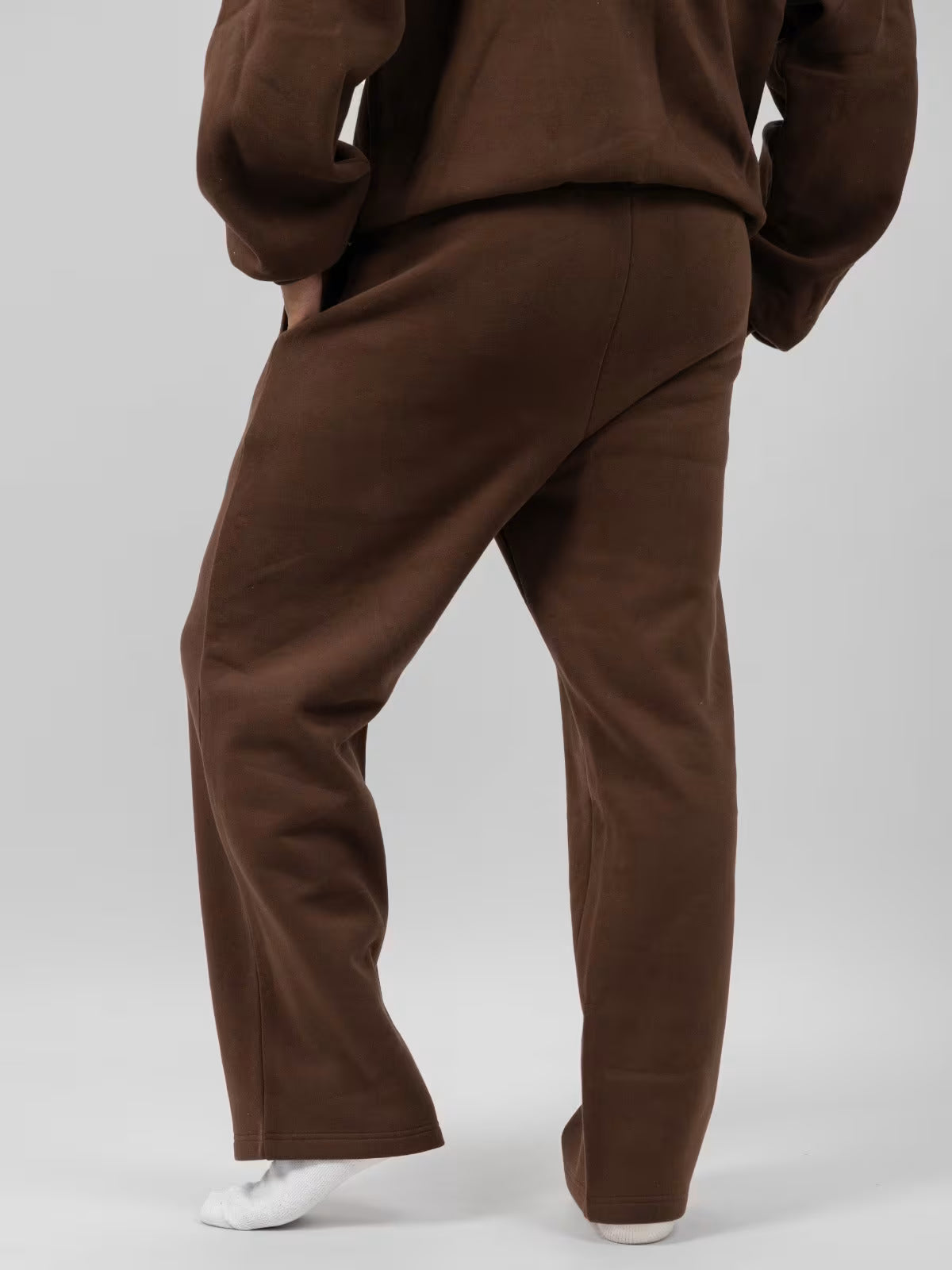 Minimalist Straight Leg Sweatpant