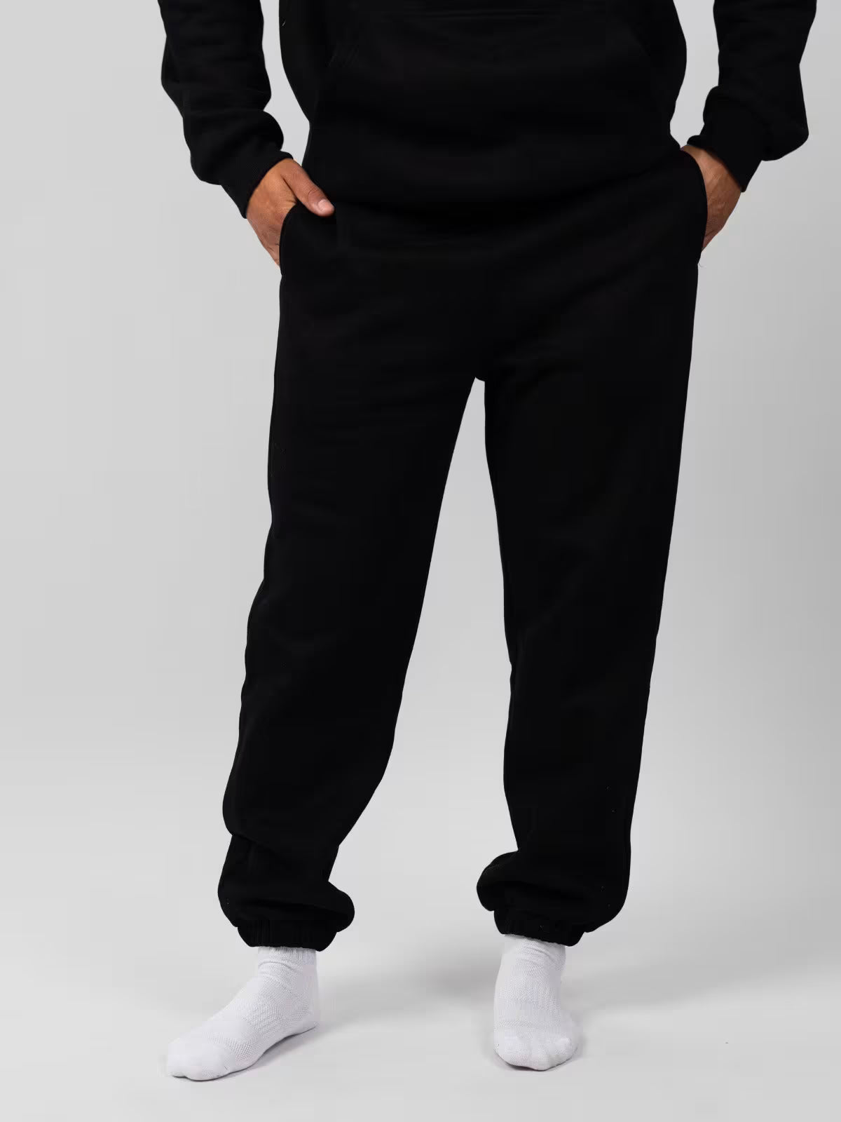 Essential Travel Sweatpants