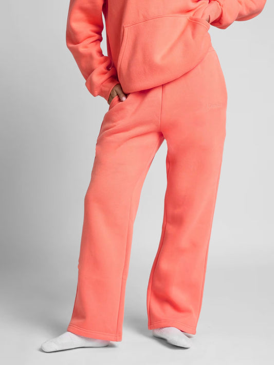 Signature Straight Leg Sweatpant