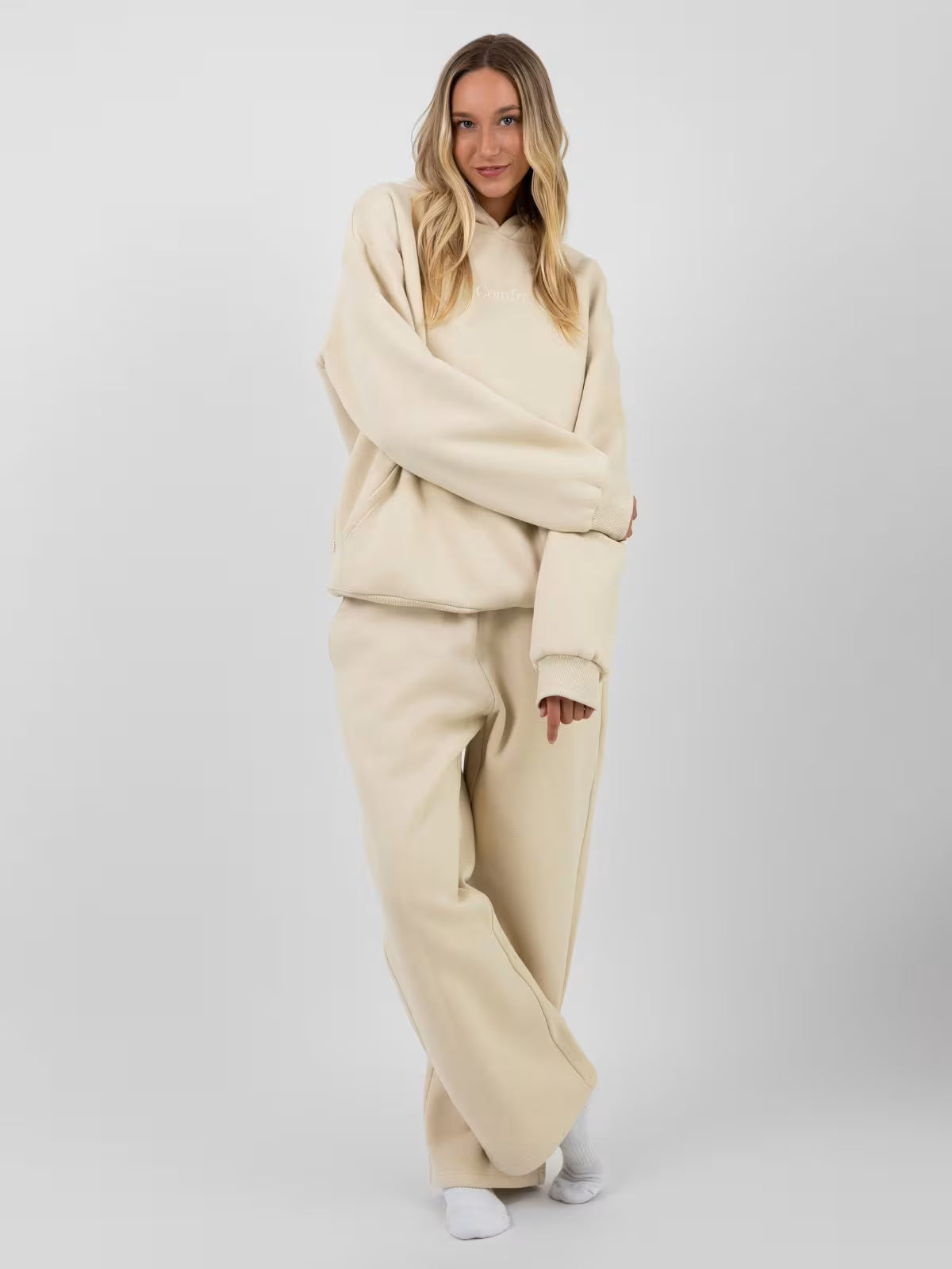 Signature Straight Leg Sweatpant