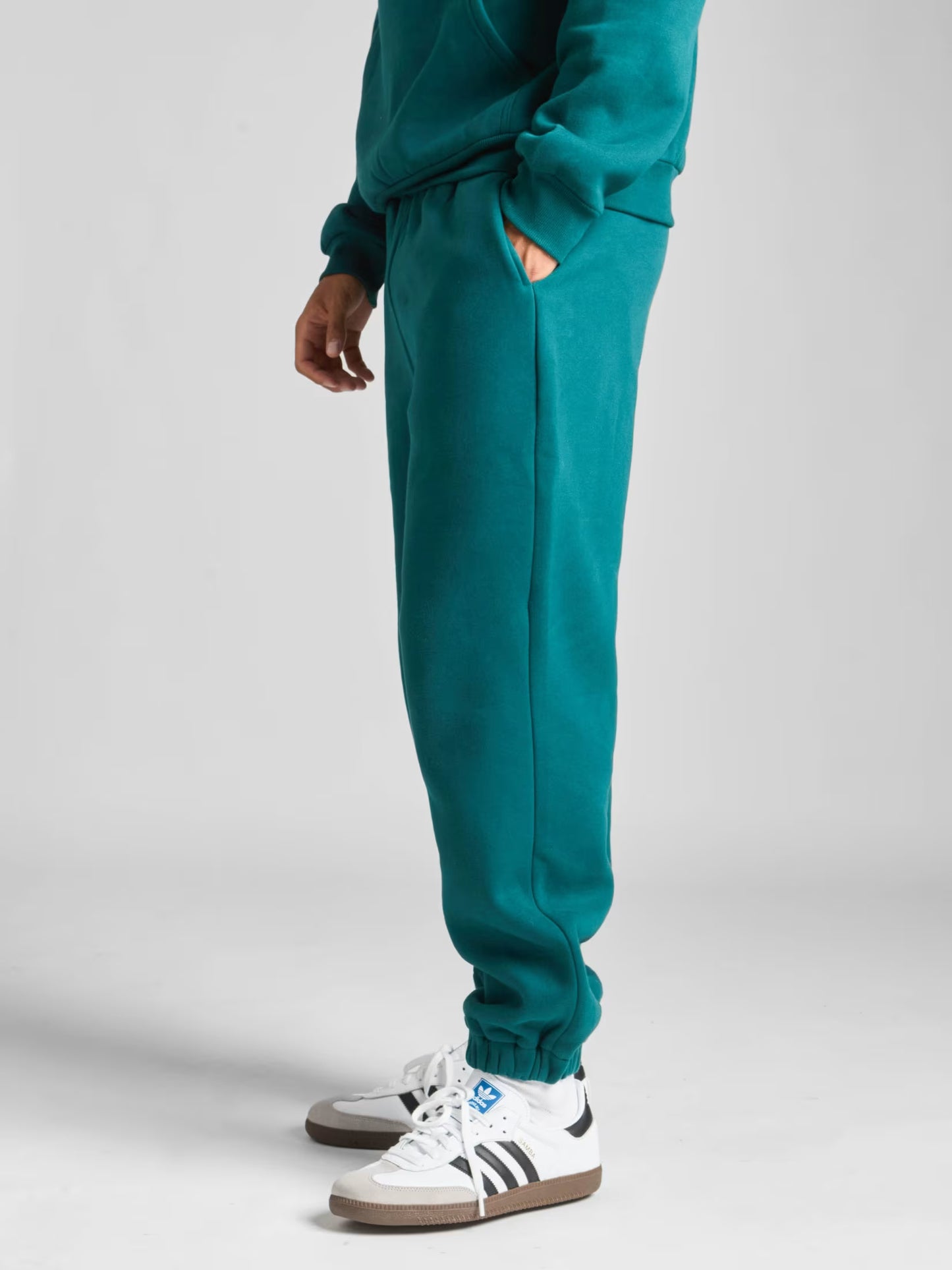 Essential Travel Sweatpants